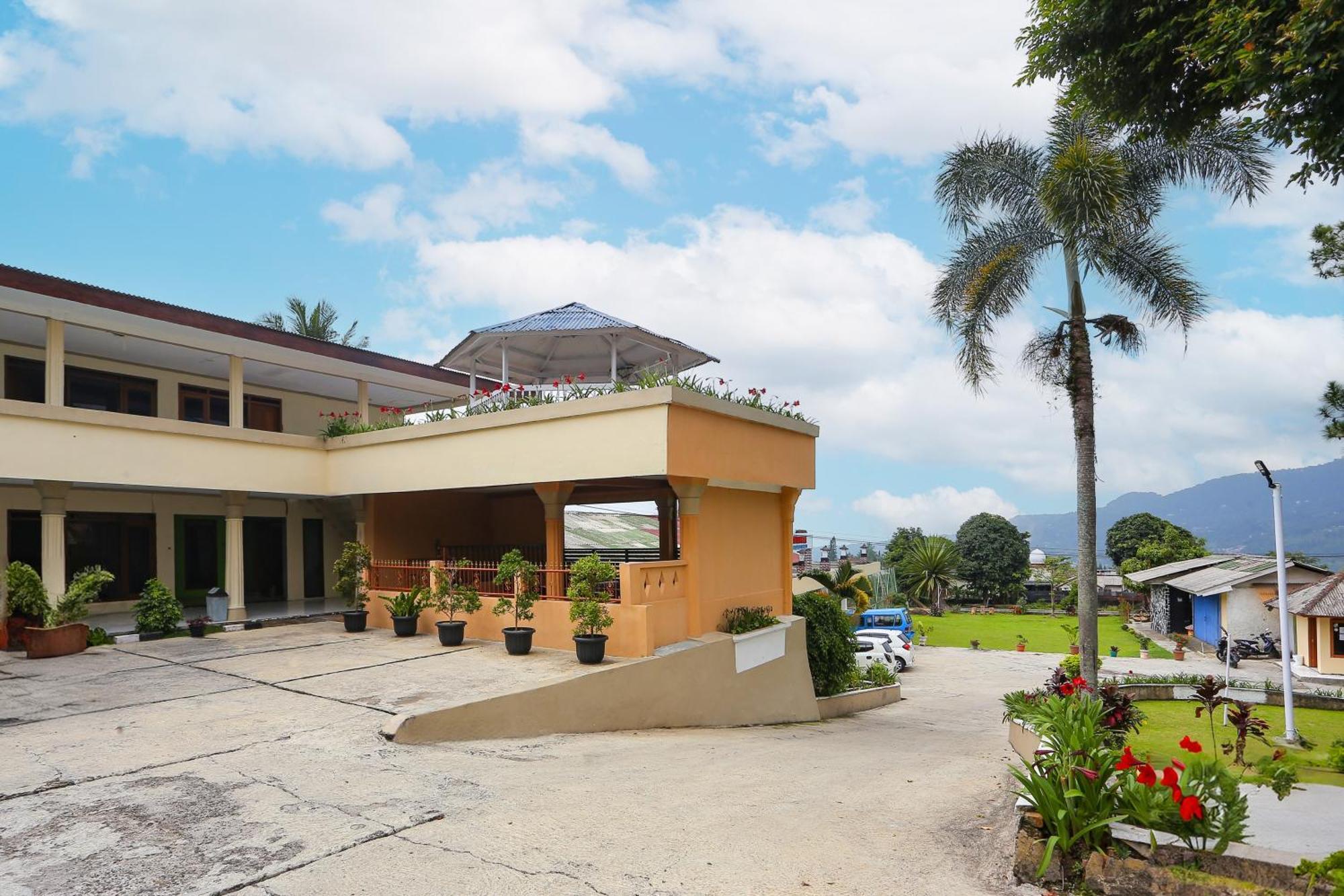 Capital O 93349 Hotel Gondangdia Bogor Zewnętrze zdjęcie